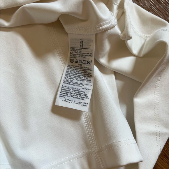 Old Navy Powersoft White Workout Tank Dress with inner shorts - Picture 7 of 12